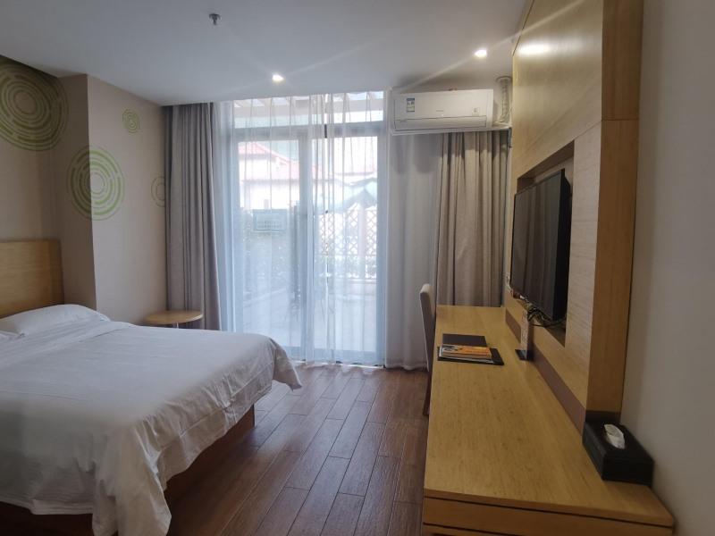 GreenTree Inn Anqing Duxiu Avenue Greenland Metropolis Express Hotel 17/30