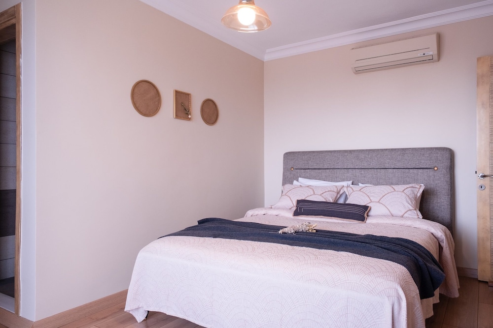 Gurel Motel 11/50