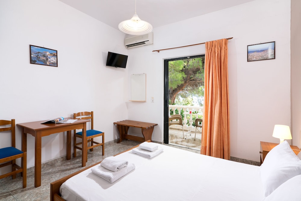 STUDIO, DOUBLE BED, SEA VIEW