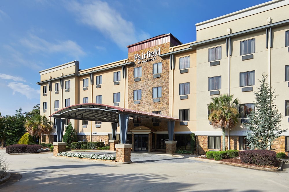 Fairfield Inn and Suites Gainesville 30/34