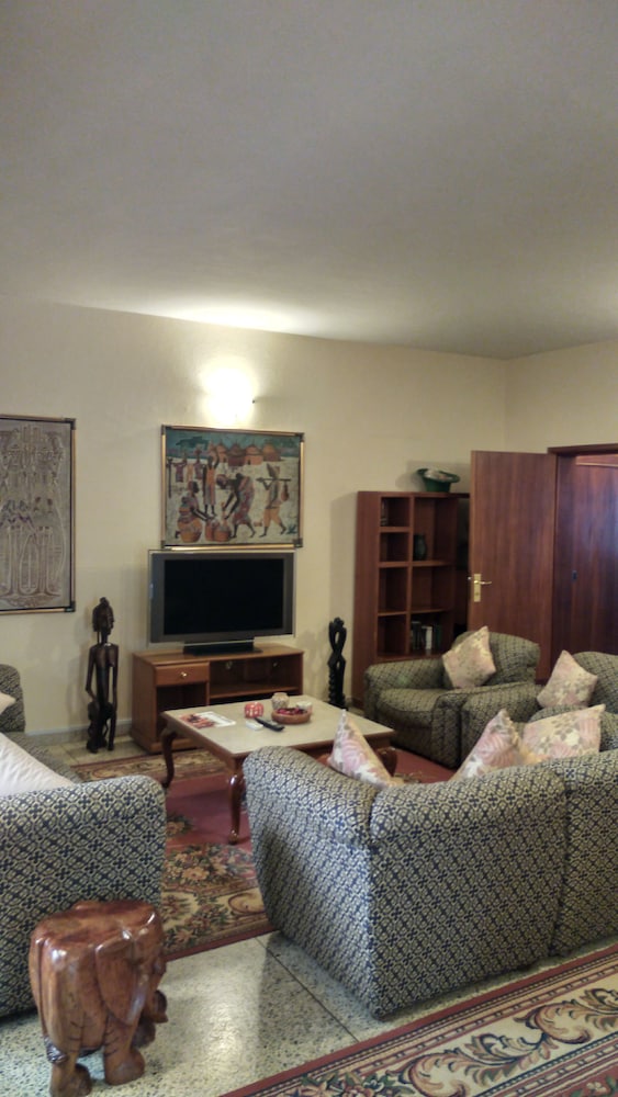 Manuela Residence 39/65