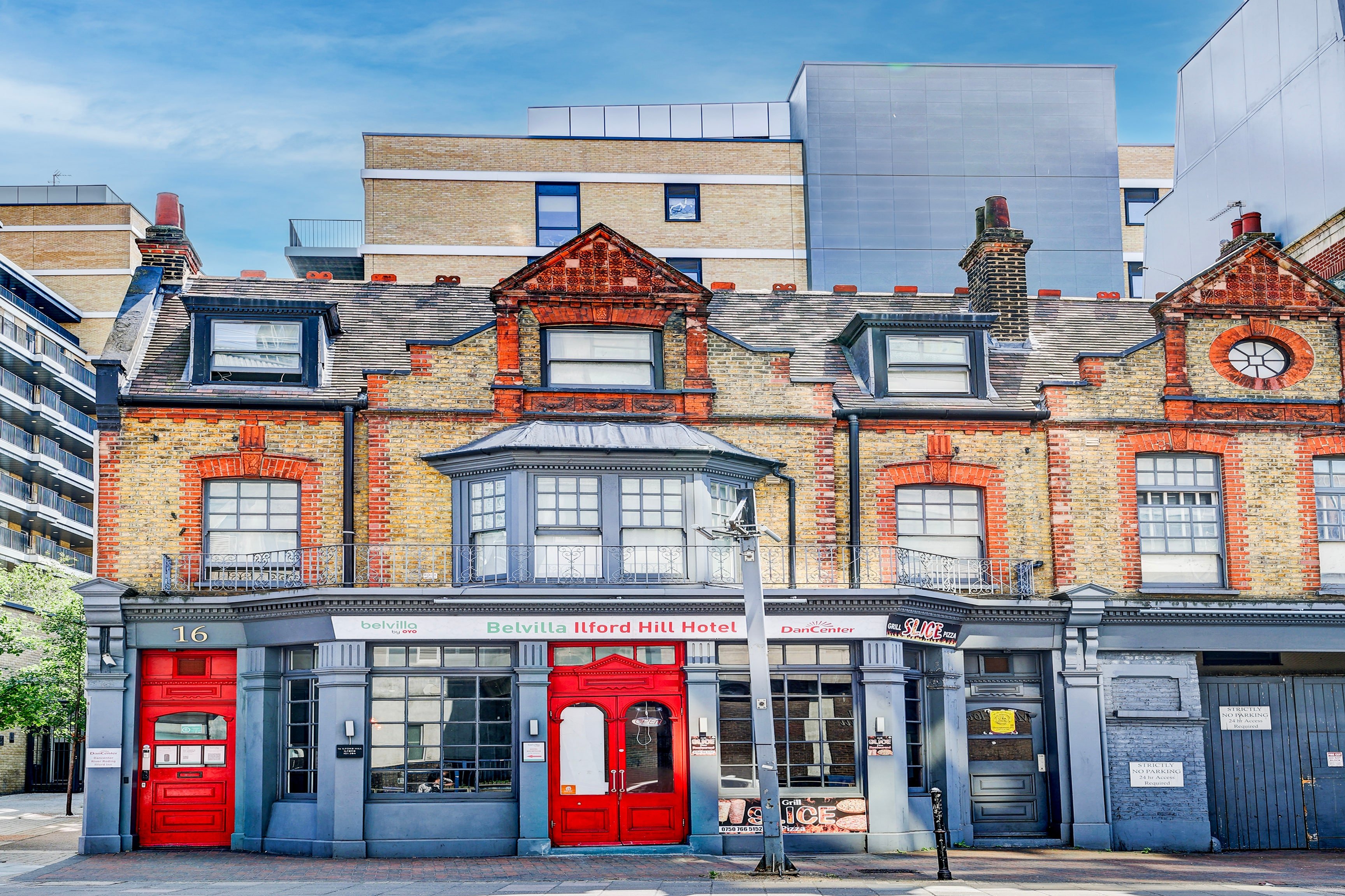 Belvilla Ilford Station Hotel, 4 min from Elizabeth line in LONDON