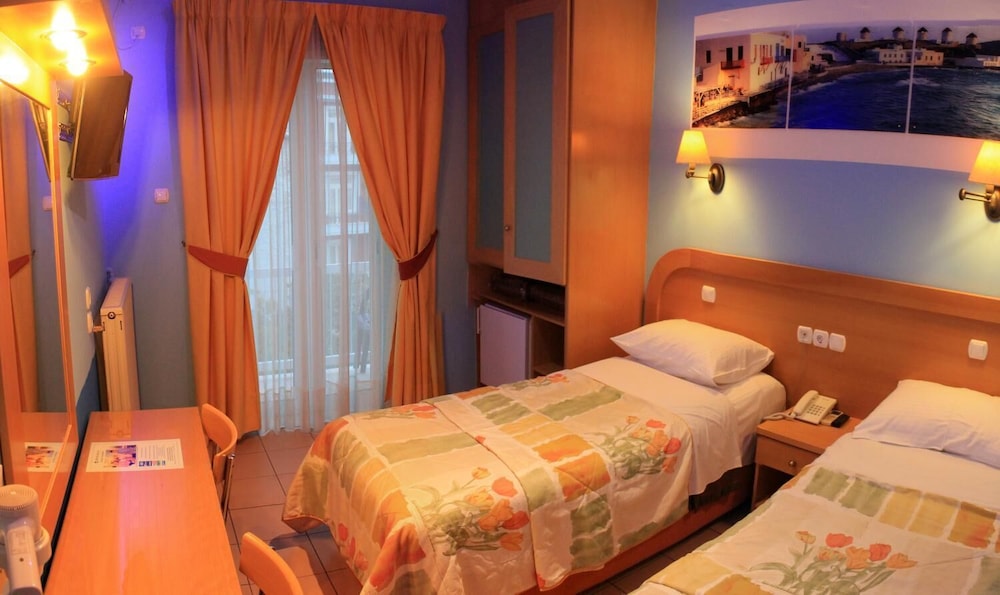 HOTEL SEGAS 20/43