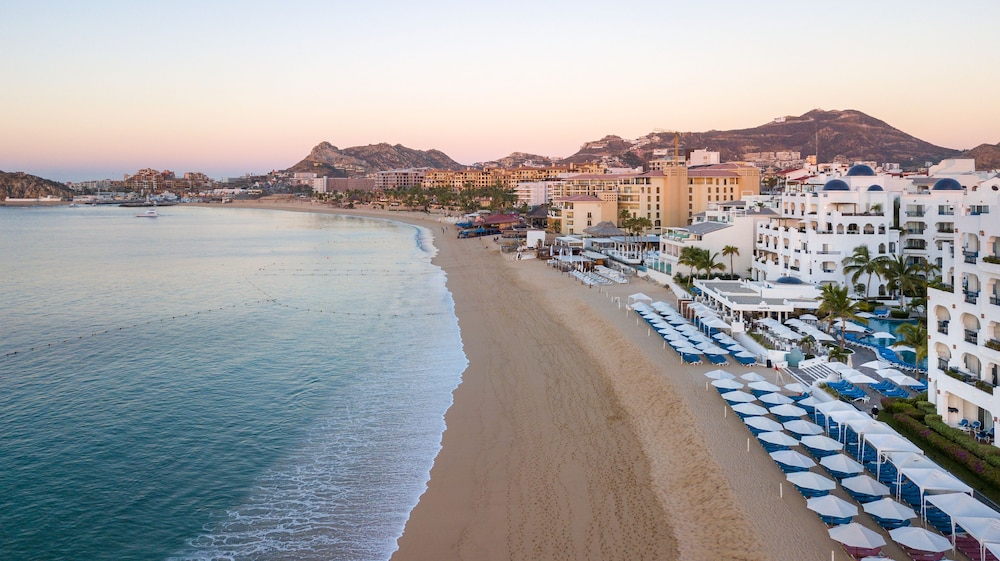 Pueblo Bonito Los Cabos Beach Resort 70/74