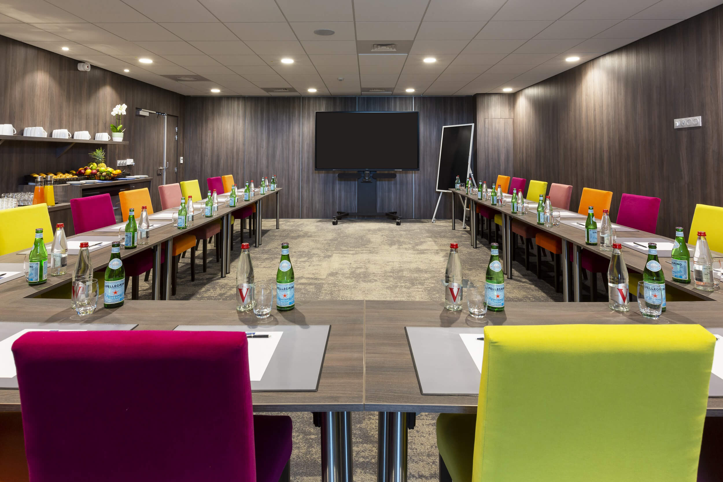 Hotel Roi Soleil Prestige Plaisir - St Quentin 33/39