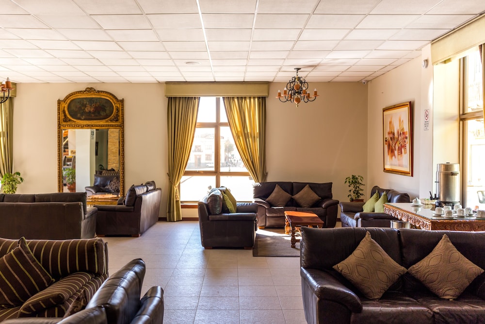 Wyndham Costa del Sol Cajamarca 34/57