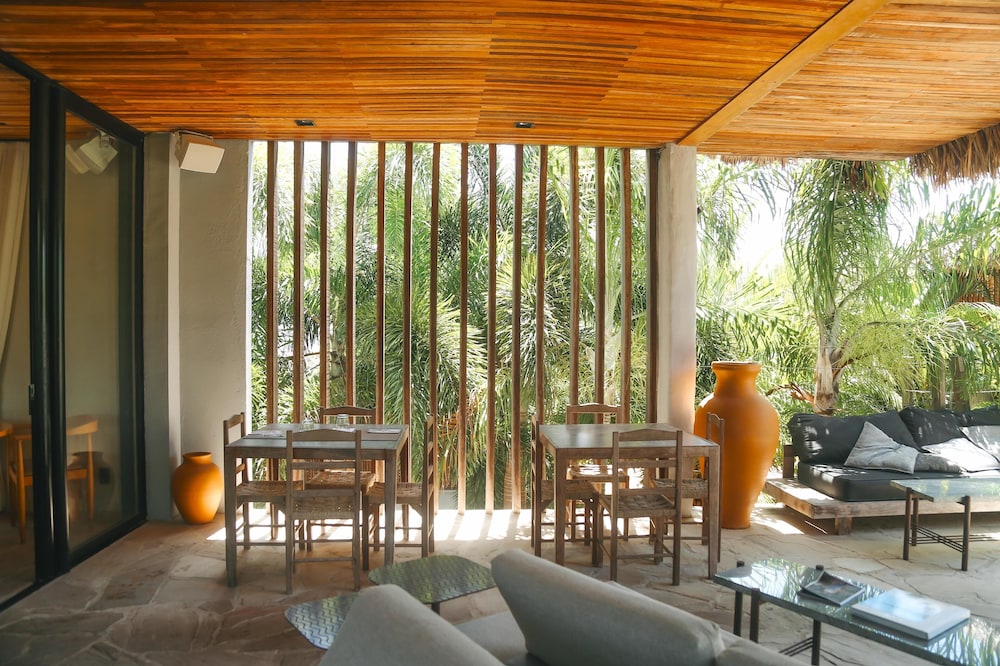 Makena Hotel 28/44