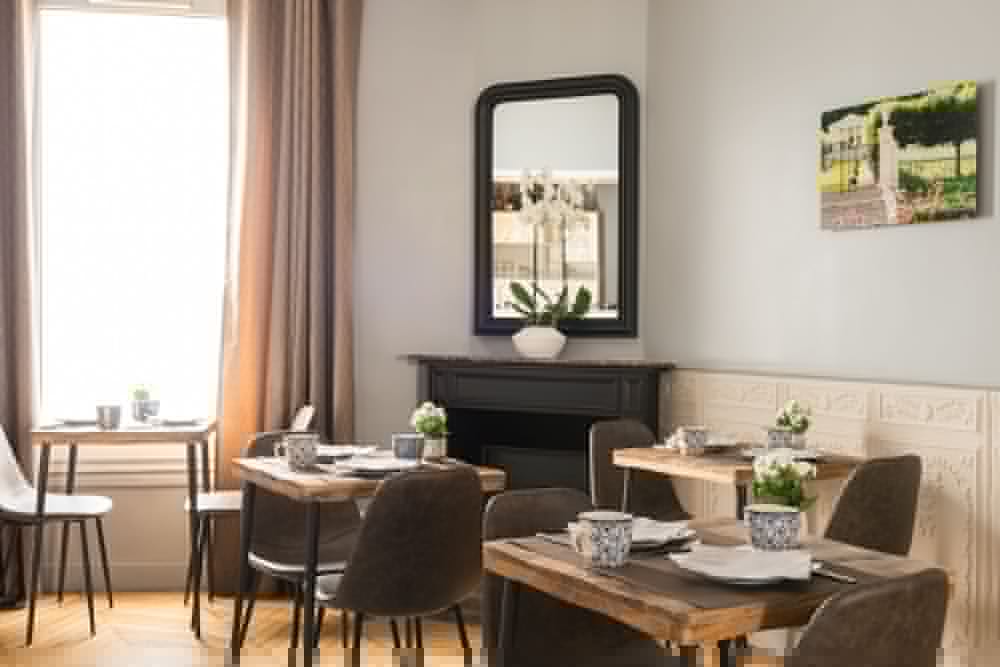 Atrium Suresnes Hotel 44/61