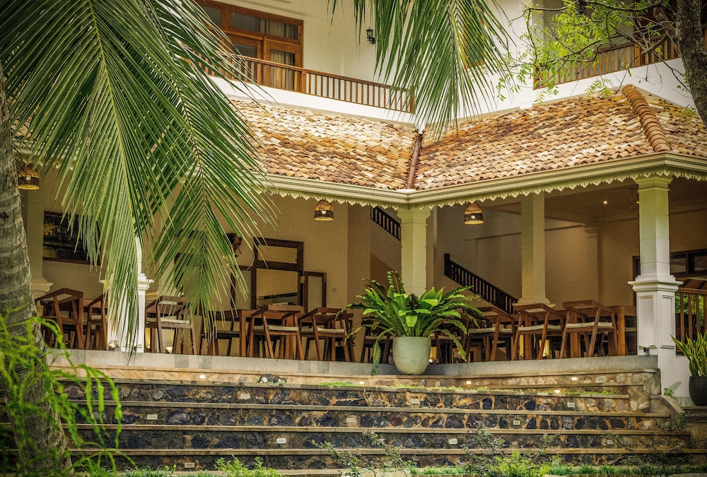 Serenity Boutique Unawatuna 3/50