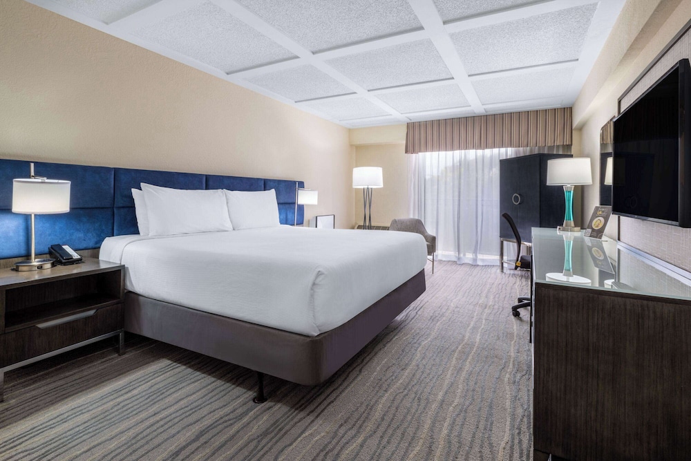 غرفة بسرير كينج لذوي الإعاقة، Wyndham Boca Raton 2/5