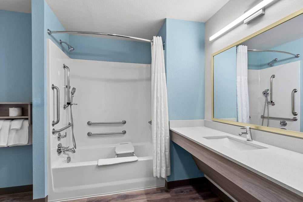 WoodSpring Suites Gilbert - Mesa Gateway Airport 37/41