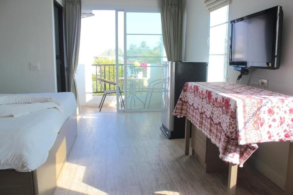 Plus Hotel 21/45