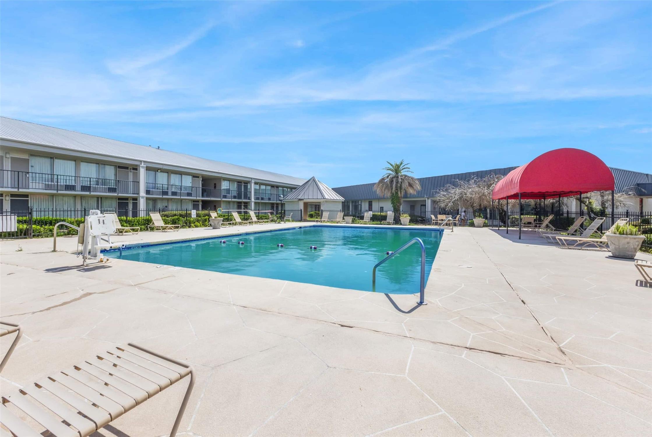 Ramada by Wyndham Houma 26/27