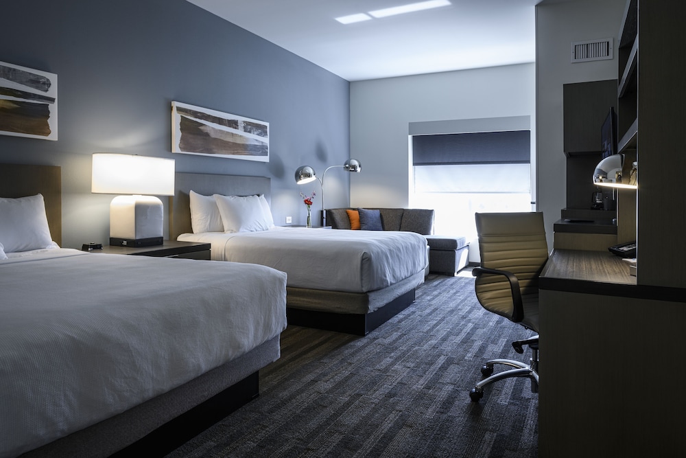Hyatt House Indianapolis / Fishers 8/68