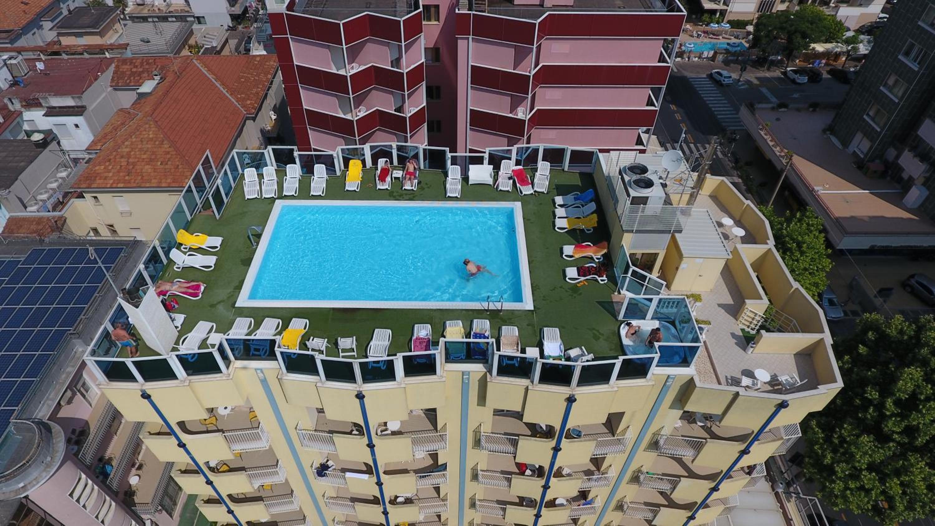 Hotel Soleblu 87/100