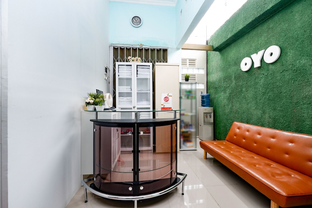 OYO 2782 Puspa Residence 37/48