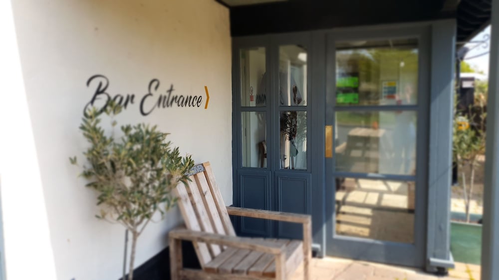 The Lugger Inn 3/47