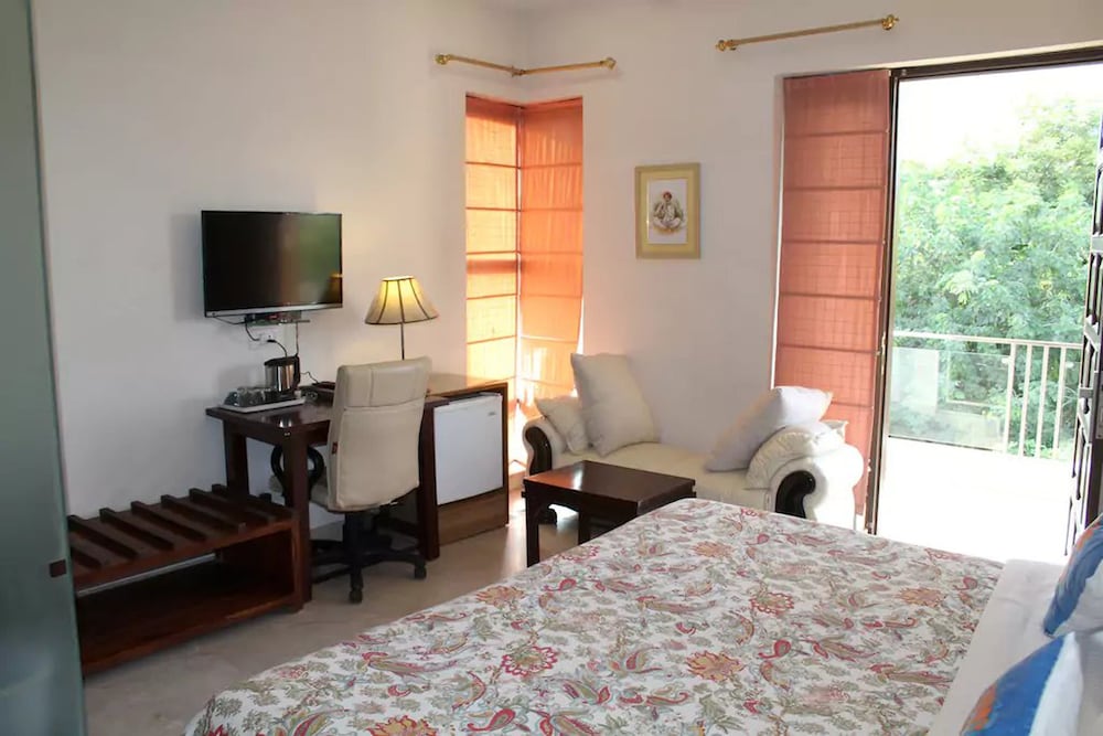 Perch Arbor Suites 8/52