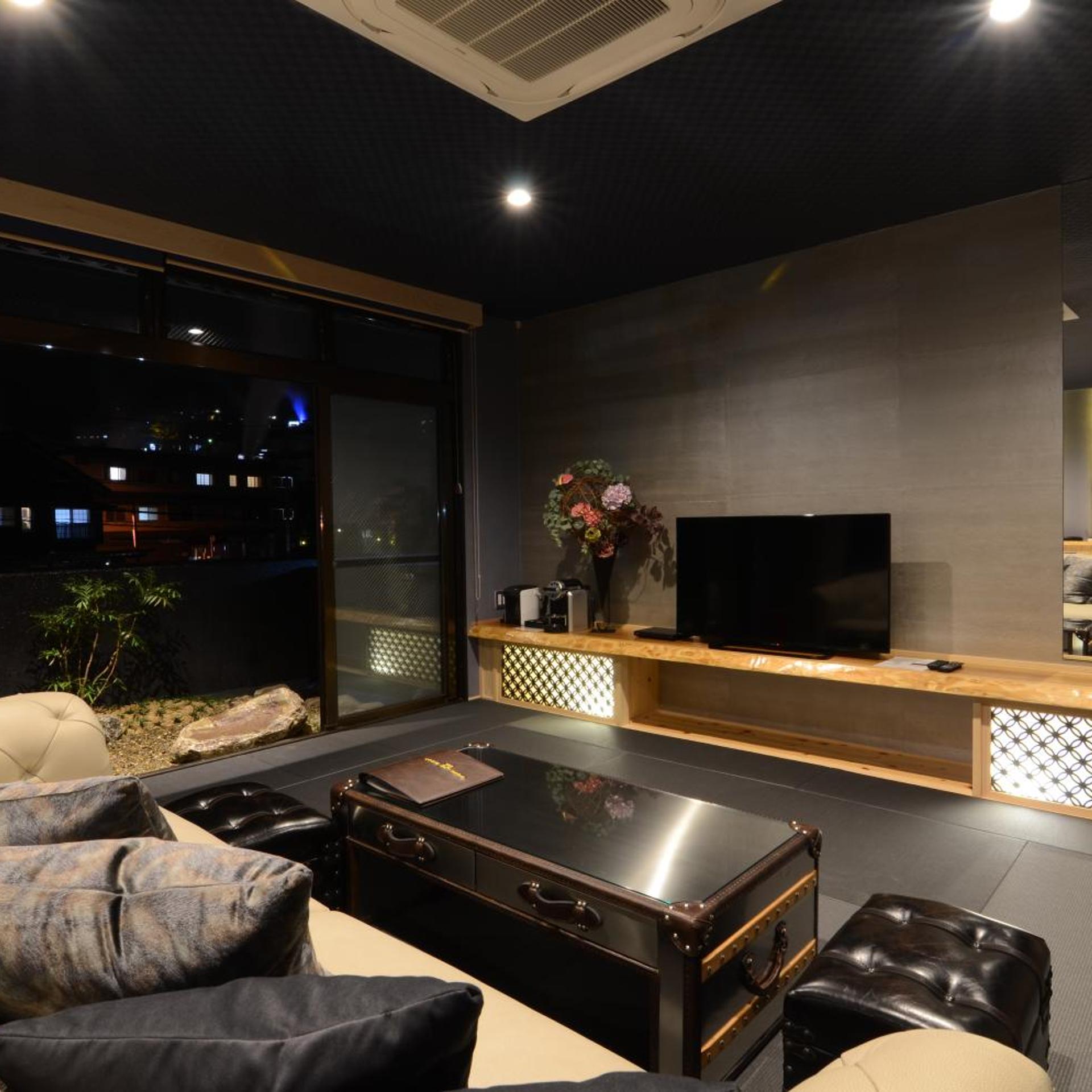 Nihon Ryokan Utsuwa Beppu Kannawa 10/50
