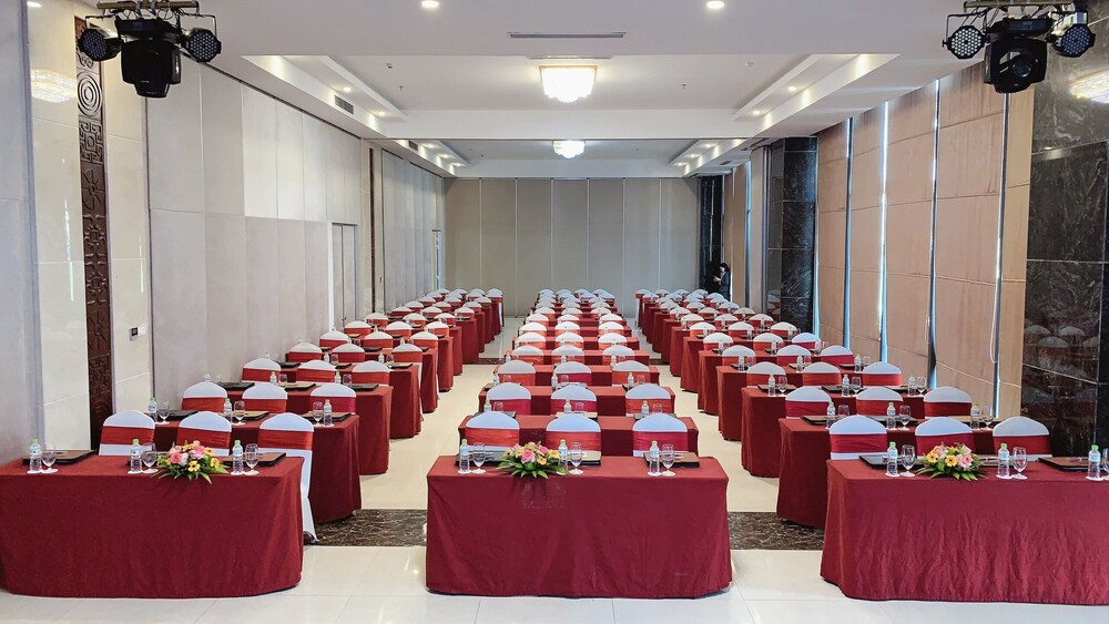 Muong Thanh Luxury Buon Ma Thuot Hotel 55/61