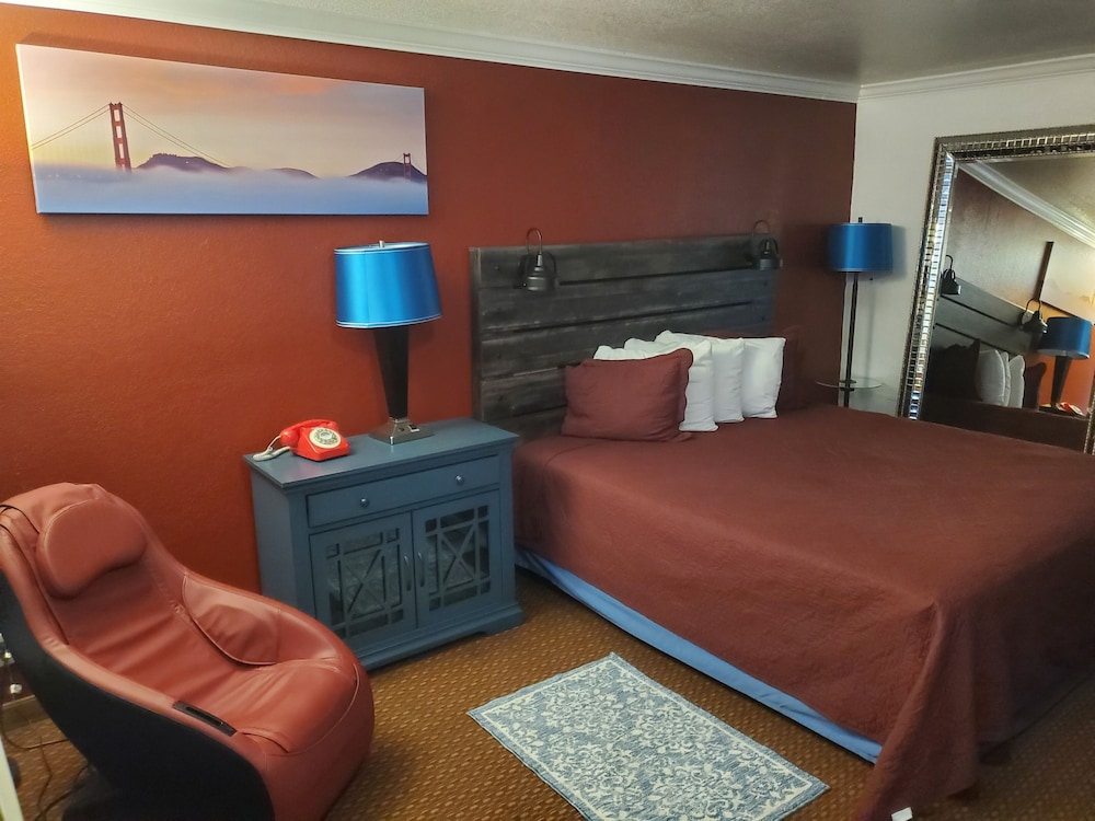 Americana Inn 26/67