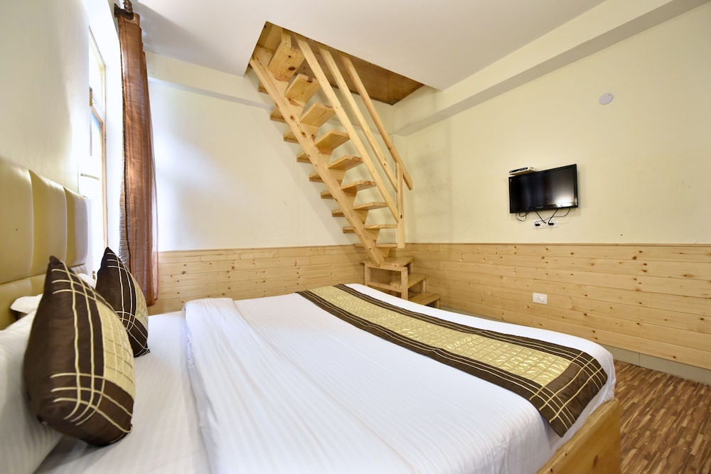 Nihal Cottage 36/63