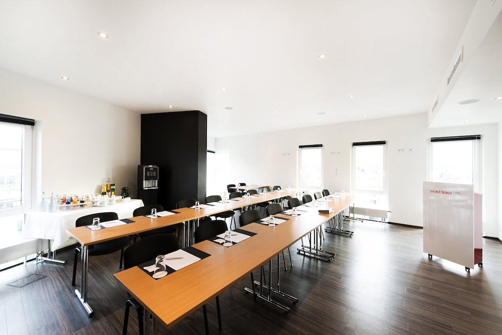 DORMERO Hotel Frankfurt Messe 33/35