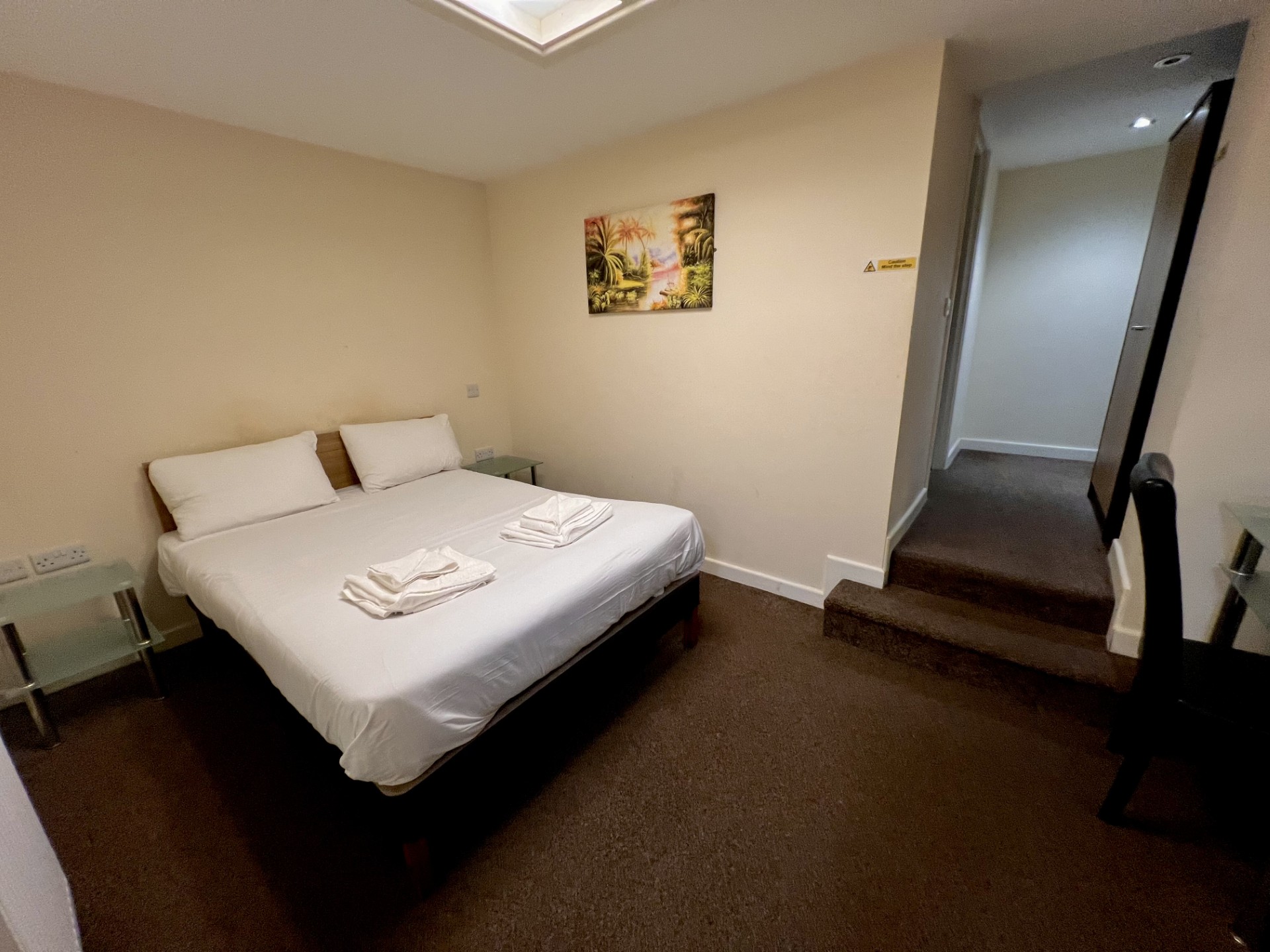 Inner, Double Bed
