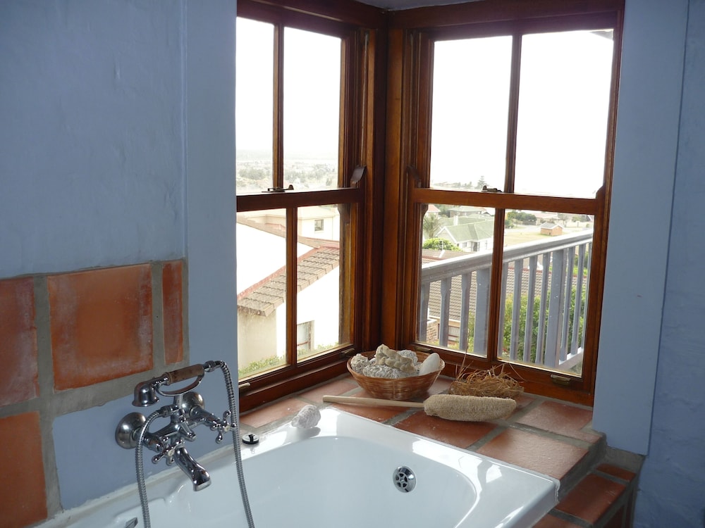 A1 Kynaston B&amp;B 19/36