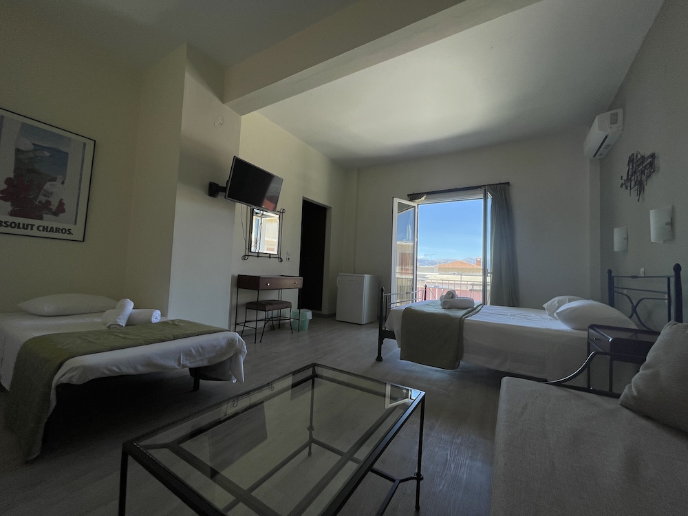 Nafplia Hotel 12/20