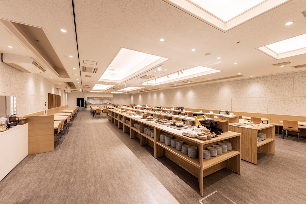 Yunohama Hotel 64/72