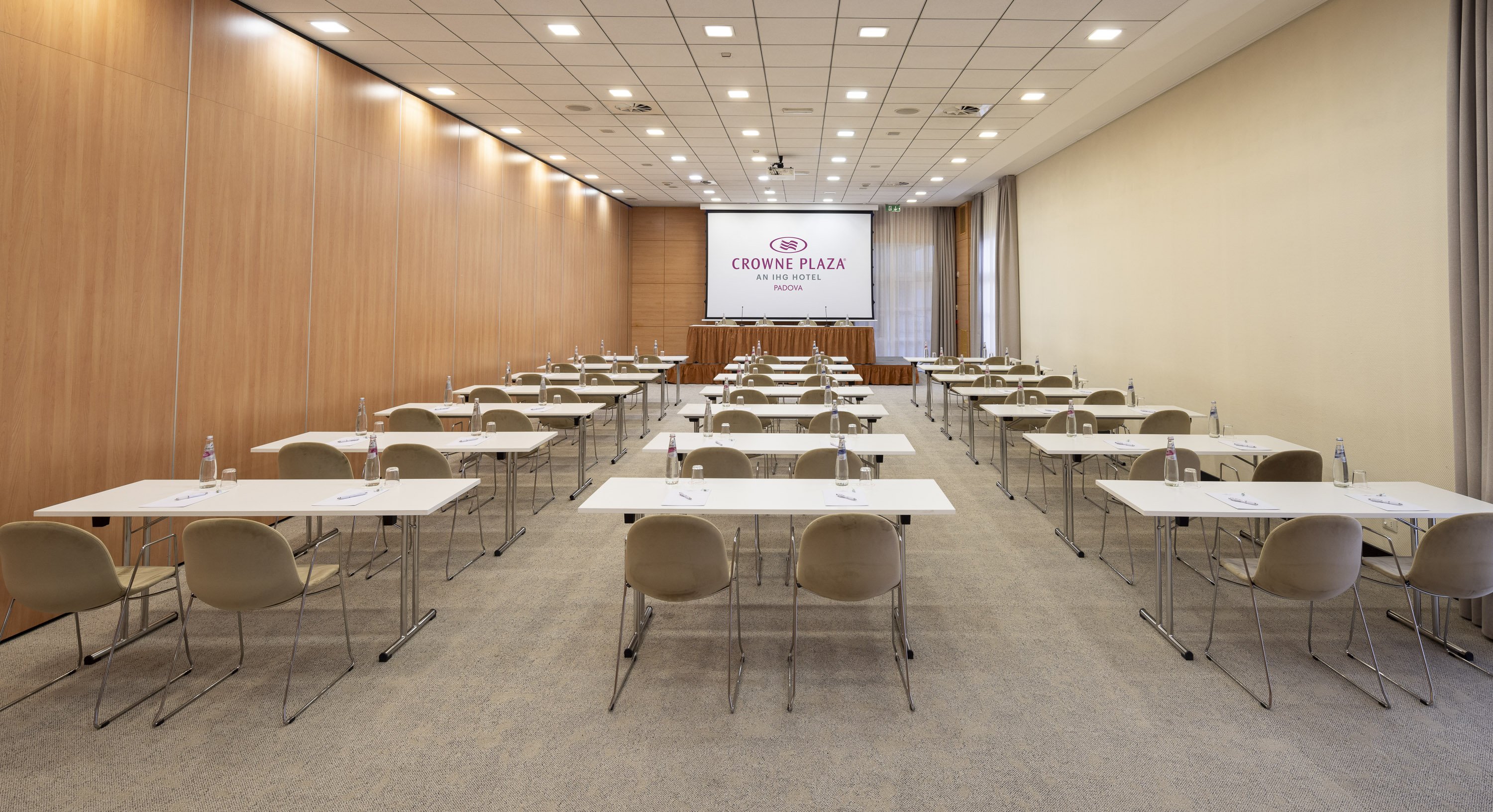 Crowne Plaza Padova 57/66