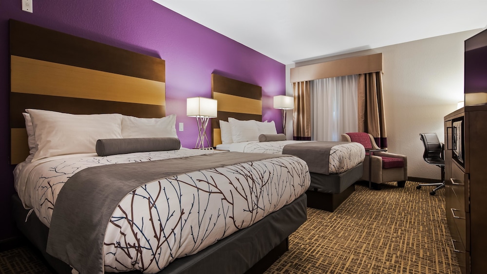 Best Western Plus Buda Austin Inn and Suites 10/35