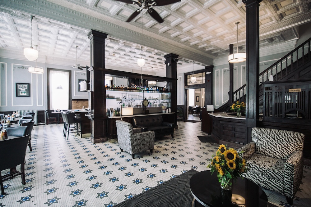 The Continental Hotel Centerville 36/50