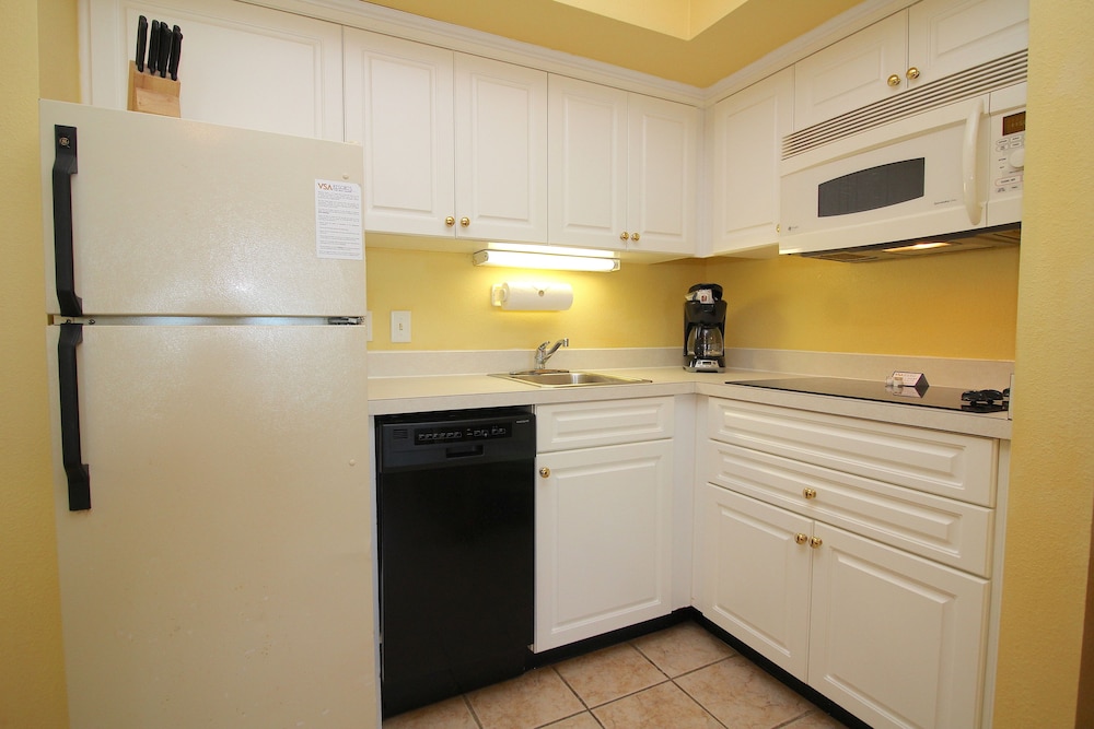 Ocean Sands Resort 9/40
