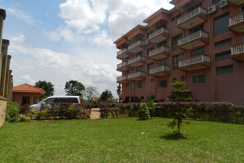 J-Frigh Hotel 20/22