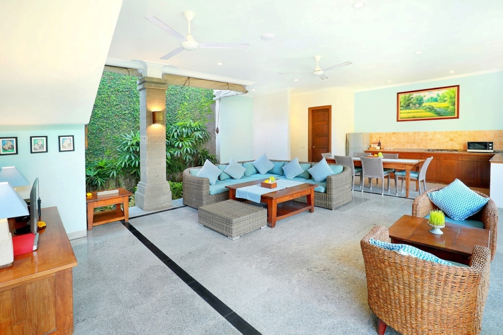 Kecapi Villa Seminyak by Ini Vie Hospitality 41/64