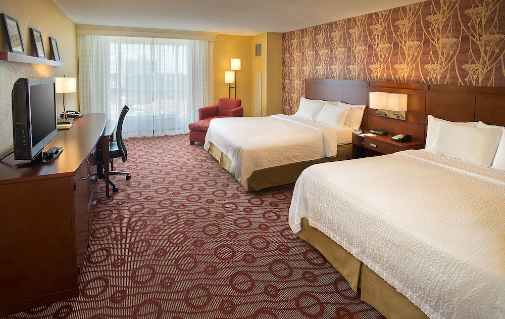 Courtyard By Marriott Niagara Falls 9/39
