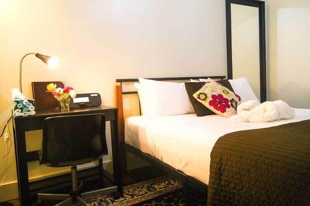 Club Boutique Hotel Cunnamulla 5/50