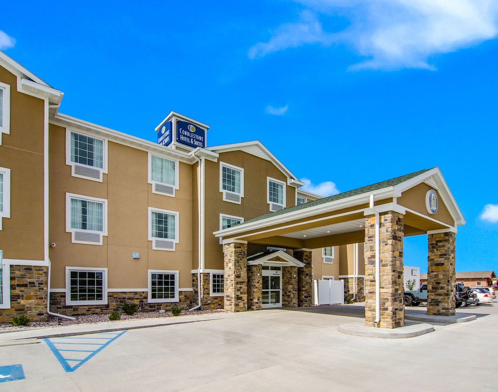 Cobblestone Hotel & Suites - Andrews 28/34