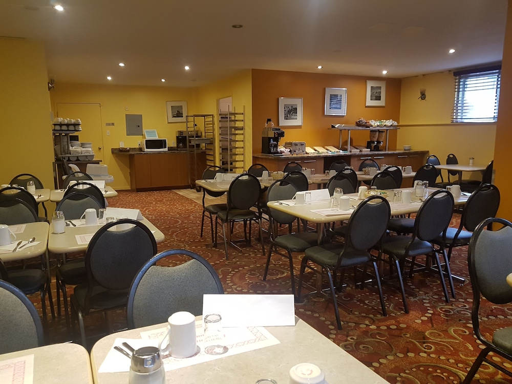 Hotel Le Roberval 41/46