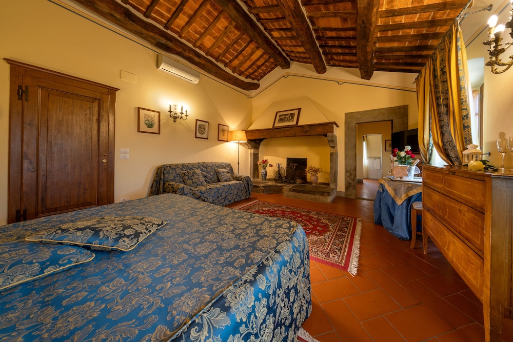 Borgo San Pietro 28/78