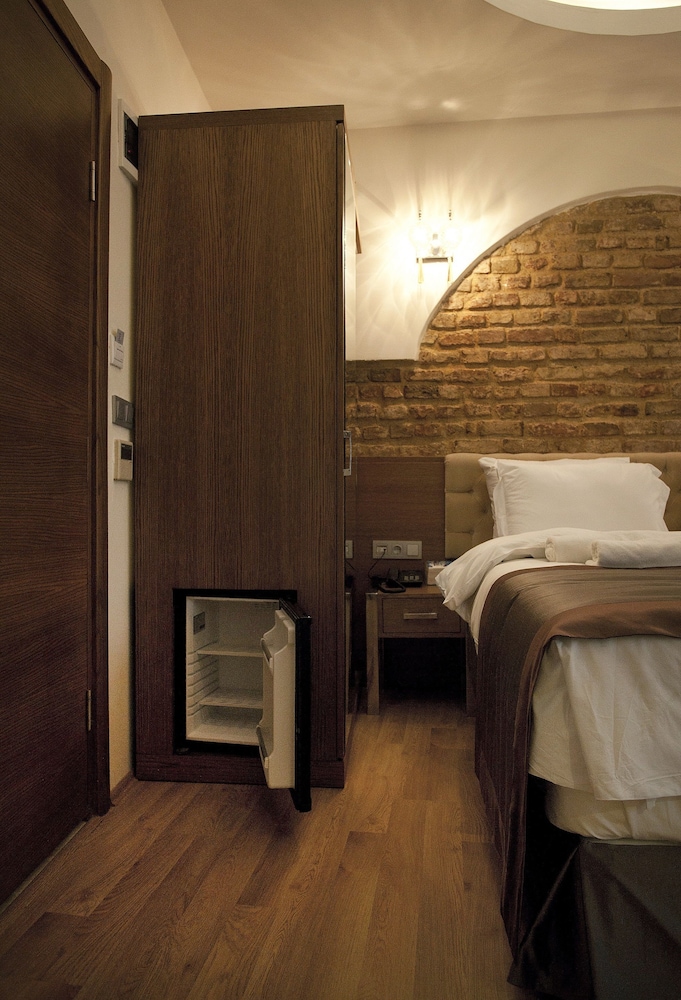 Pera Line Hotel 15/34