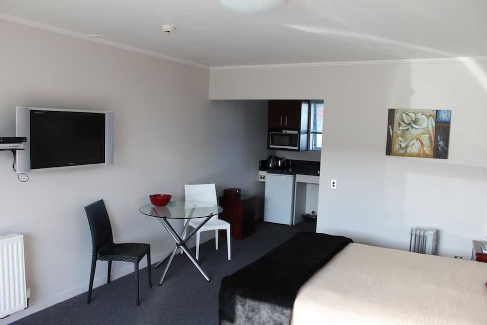 City Central Motel Apartments 13/28