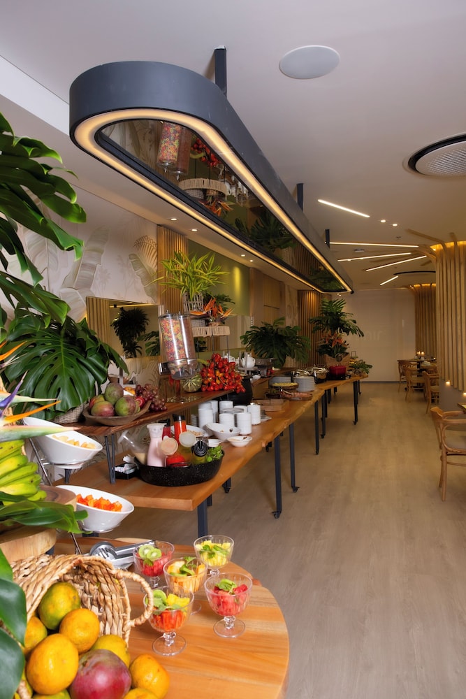 Soratama Hotel 44/49