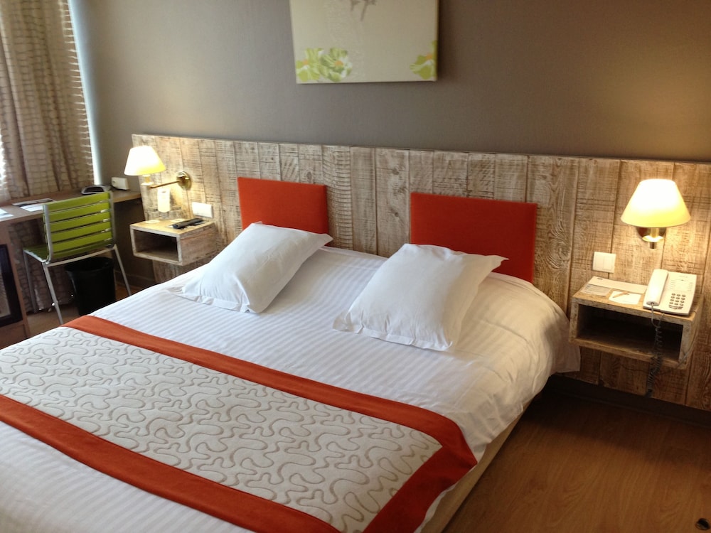 Best Western Plus La Rade 26/73