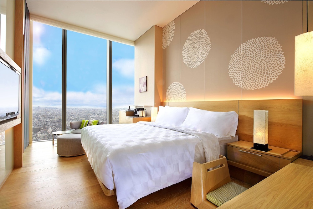 Room at Osaka Marriott Miyako Hotel, OSAKA