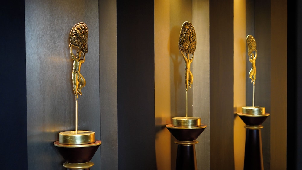 The Privilege Floor by Borei Angkor 20/50