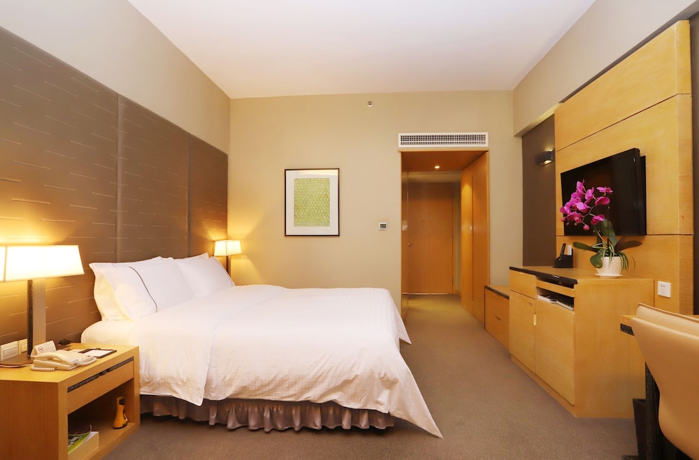 Jianguo Guangzhou Hotel 18/59