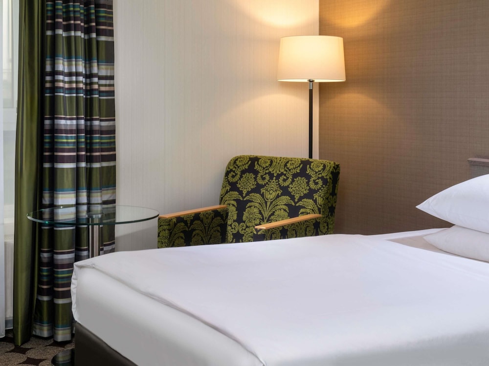 Movenpick Nuremberg Airport 38/75